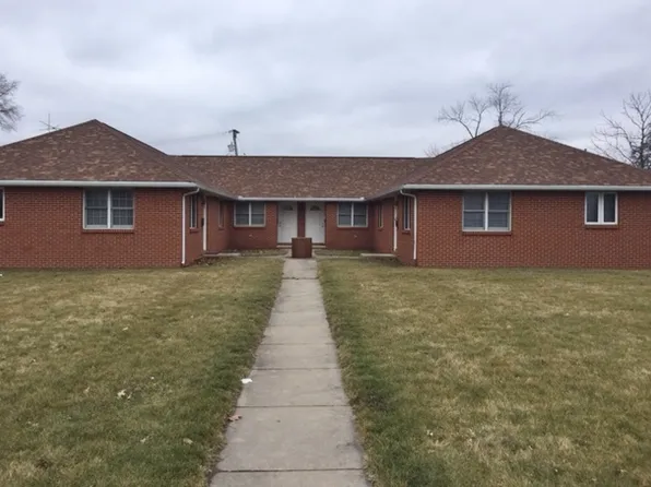 540 E Division St, Coal City, IL 60416