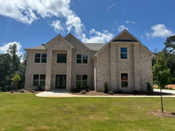 221 Lotus Ln, Covington, GA 30016