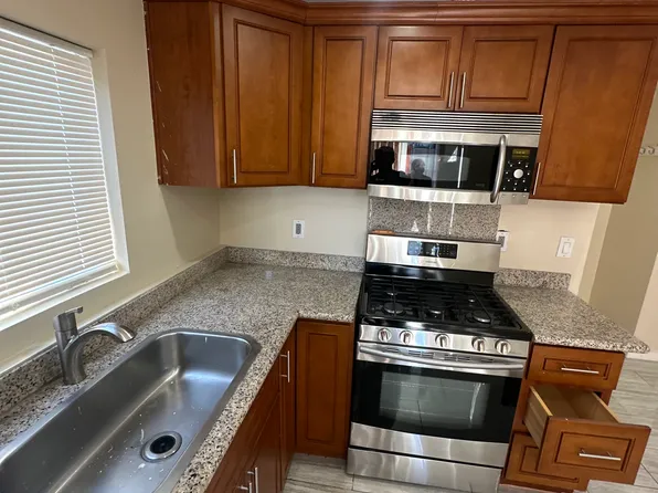 70 Arthur Rd, Martinez, CA 94553