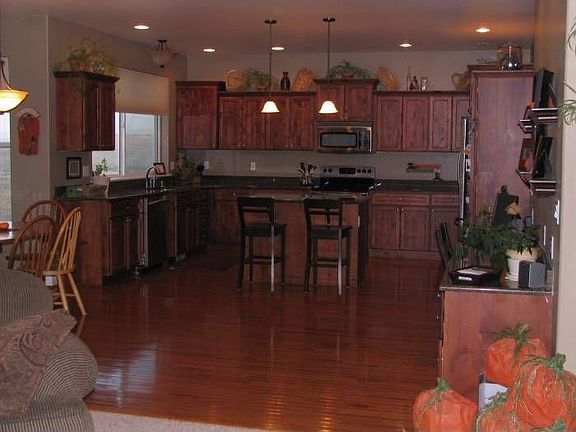 Spacious kitchen
