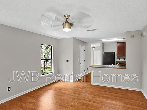 3rd image of 4808 Playschool Dr