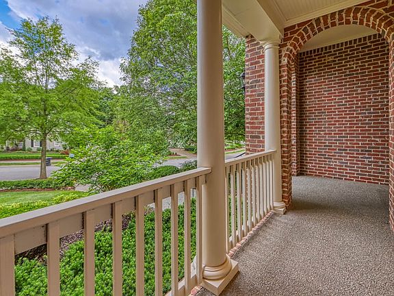 5th image of 346 Canton Stone Dr