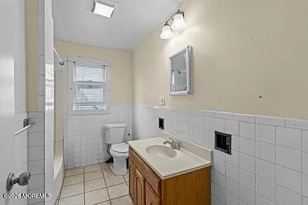 67 6th Ave — Photo 7