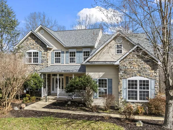 27962 Cathedral Dr, Mechanicsville, MD 20659