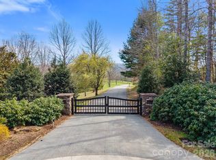 275 Stone Valley Way #11, Hendersonville, NC 28792