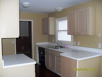 2nd image of 8570 Country Clb #D