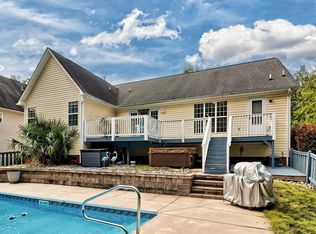 320 Amberwood Cir, Irmo, SC 29063