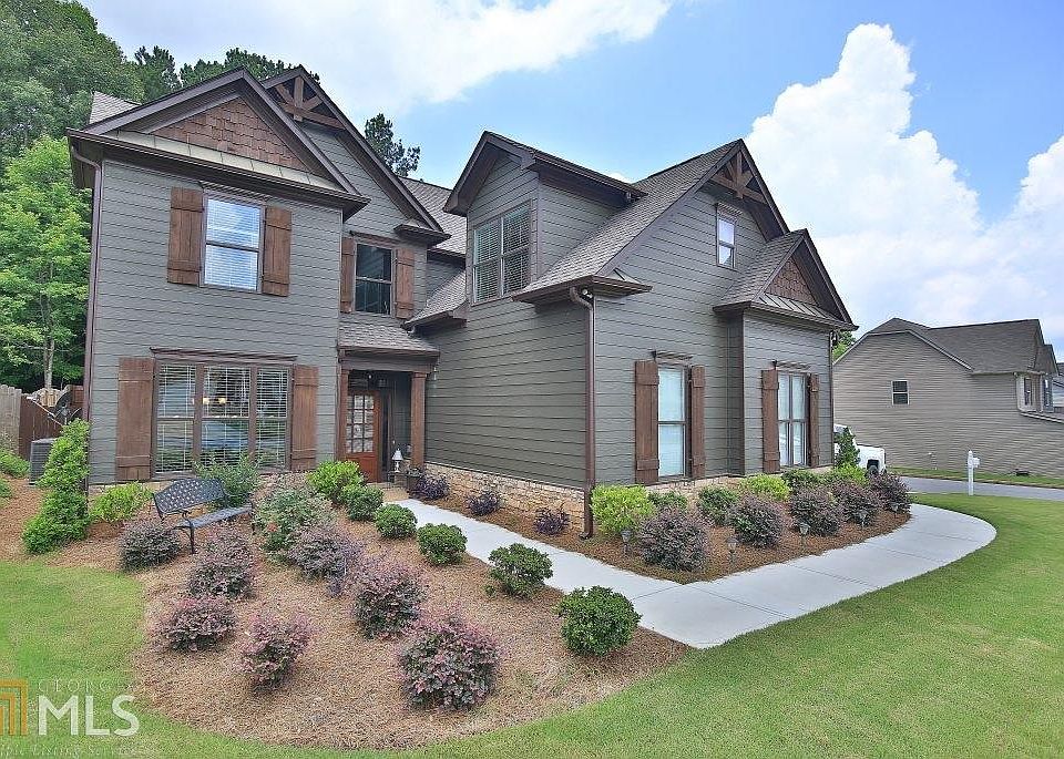 2nd image of 17 Hawthorn Dr