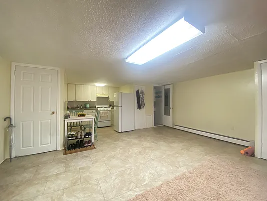 Rented by NY Space Finders Inc. | media 9