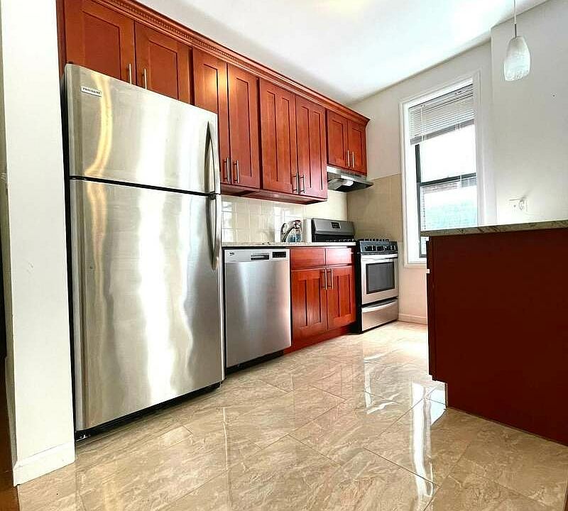 1st image of 28-18 42nd St #3B