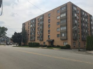 5 Linden St #35-C, Hackensack, NJ 07601