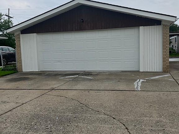 3rd image of 33968 Viceroy Dr