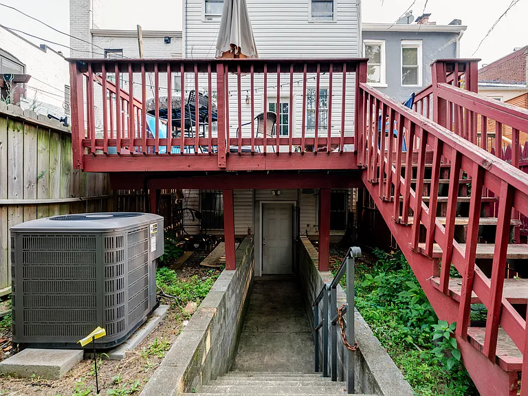 76 P St NW #B — Photo 8