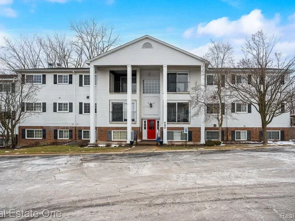480 Baldwin Ave APT 28, Rochester, MI 48307