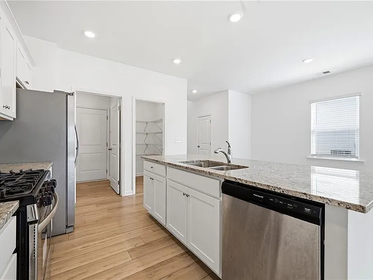1767 Andrew Acres Ln — Photo 12