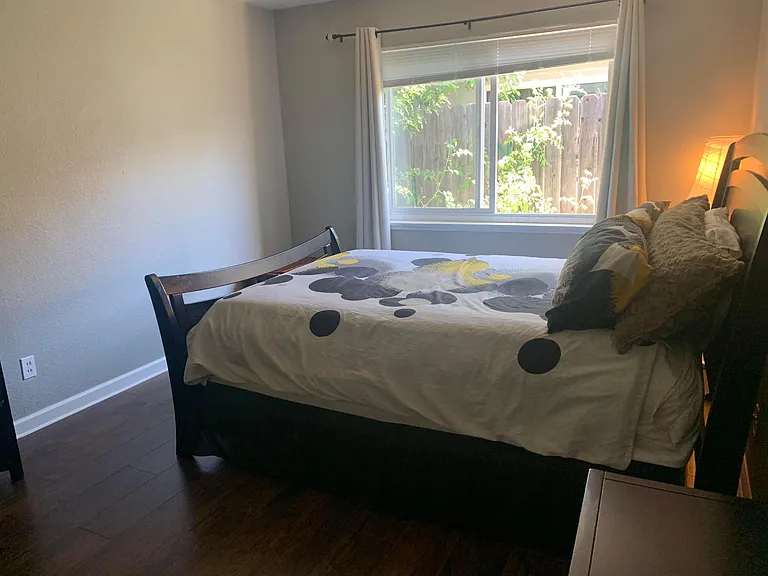 7424 25th Ave #B — Photo 4