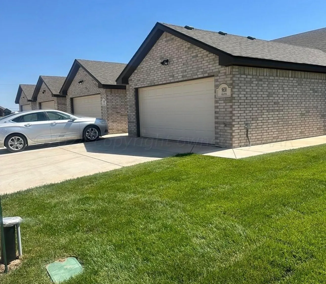3 bed, 1285 sqft, $2,050 — Photo 1
