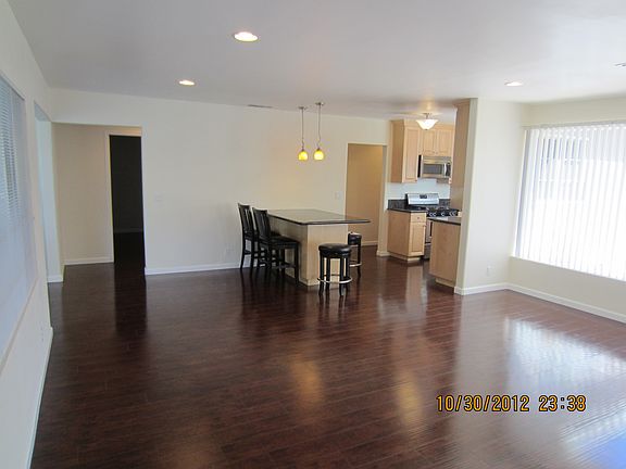 2nd image of 10138 Gaviota Ave