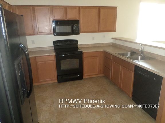 5th image of 2754 W Bowker St