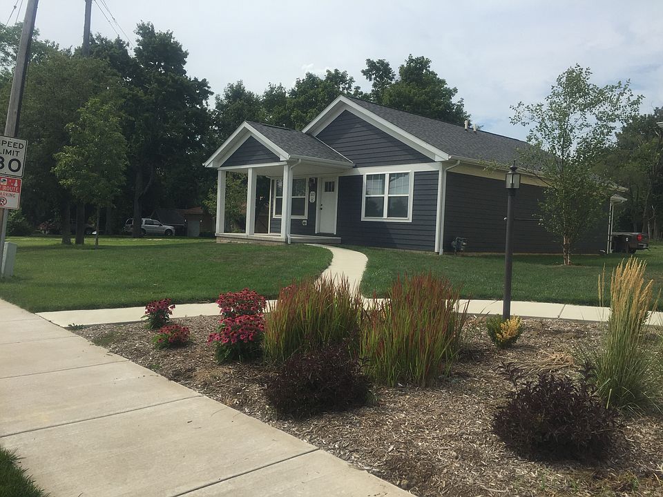 1st image of 3021 W Lake Ave Unit 10
