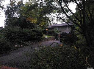 186 Soundview Rd, Huntington, NY 11743