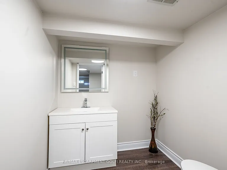 273 Riverview Blvd — Photo 23