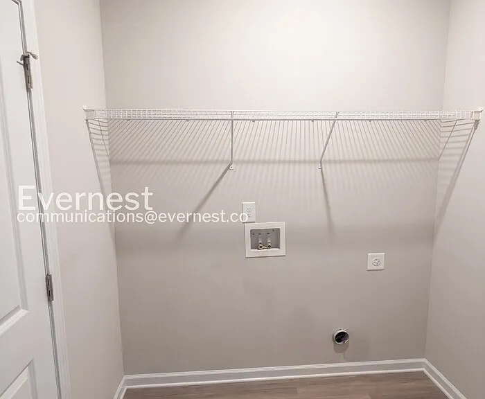 104 Culver St — Photo 25