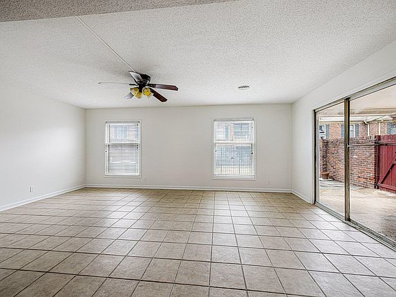 5th image of 5918 Julian Ct APT 1