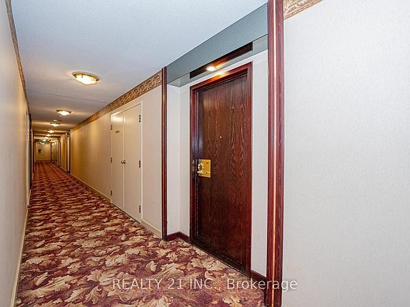 4th image of 3233 Eglinton Ave E #1107