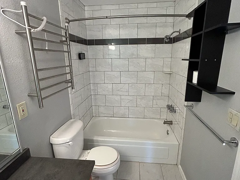 3009 Madison Ave #M-310 — Photo 5