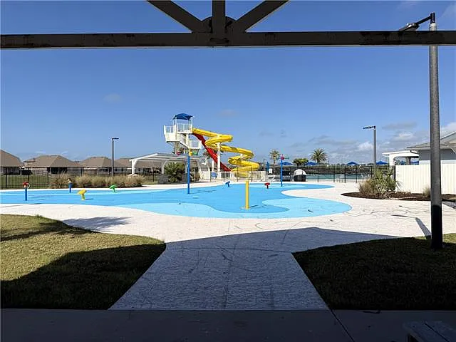6545 Cypress Vine Ct — Photo 18