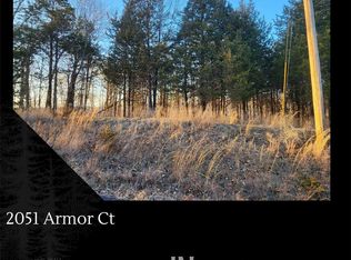 2051 Armor Ct, Lake Sherwood, MO