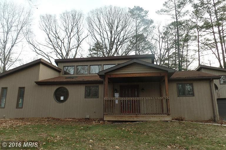 1st image of 6377 Fairway Dr W