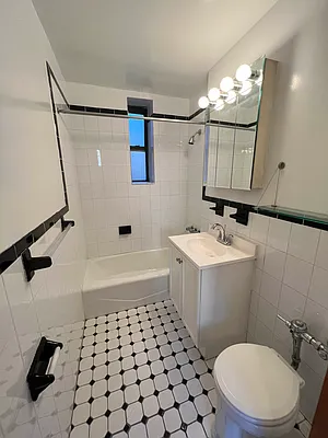 Rented by Oxford Property Group | media 19