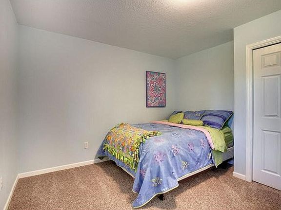 5th image of 6456 210th Ln N