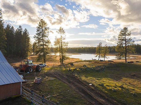 3rd image of 1403 W Jennings Rd