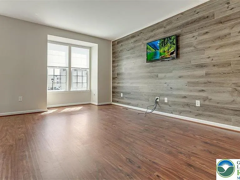10 White Rose Ln — Photo 16