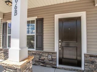106 Brookshire Ln #B, Statesville, NC 28677