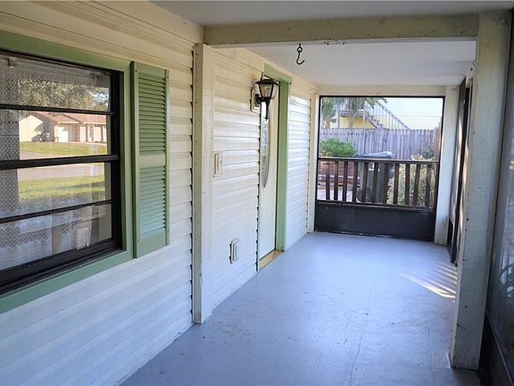 5th image of 3799 Portair Ave