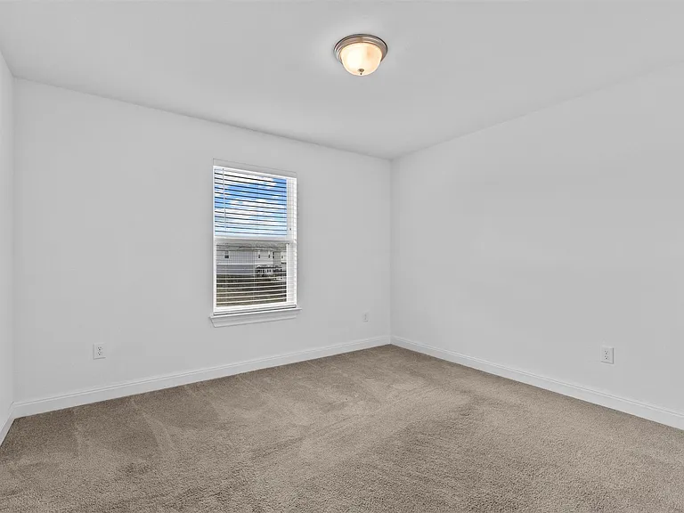 6201 Pine Leaf Trl — Photo 25