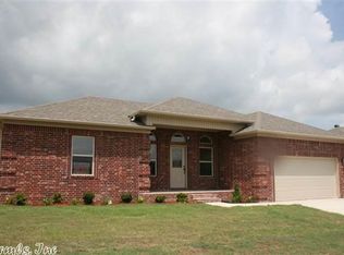404 Hill Creek Dr, Austin, AR 72007
