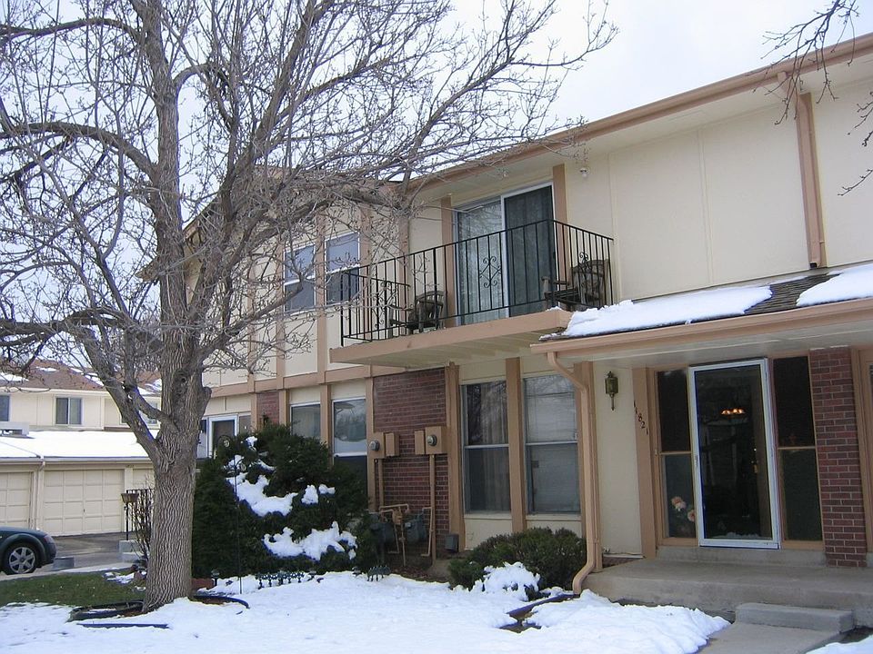 Beautiful Updated Townhome 