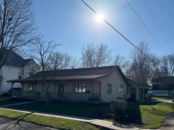 214 N Green St, Keota, IA 52248