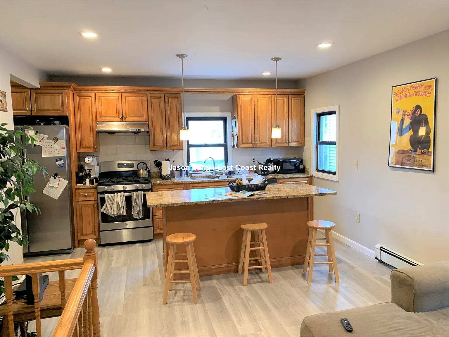 117 Glenville Ave — Photo 1