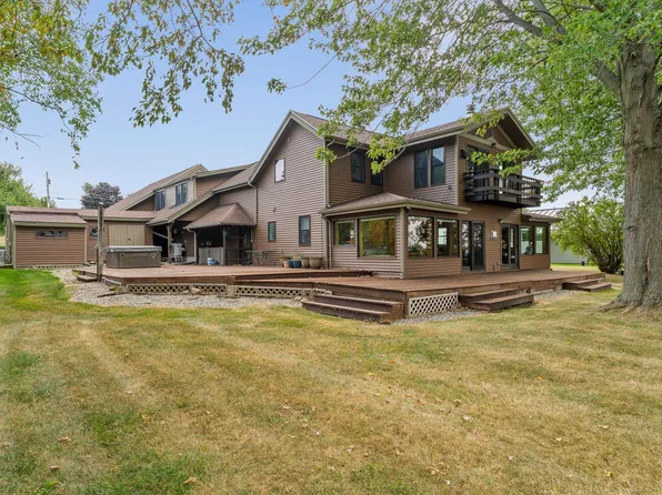 316 Lakewood Drive, Swanton, VT 05488
