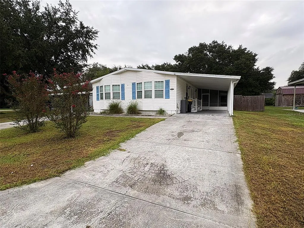 9147 Samaritan Ave — Photo 1