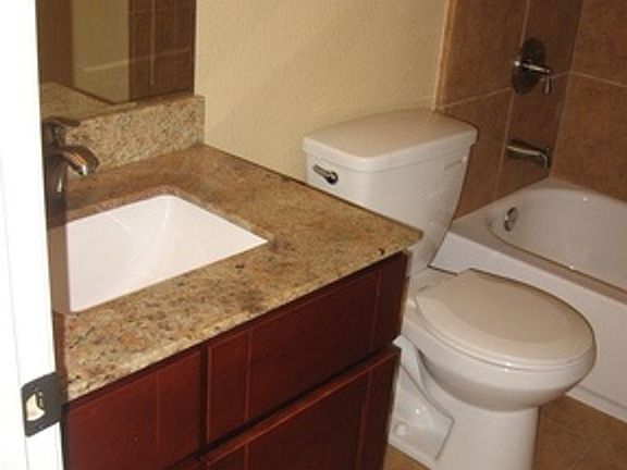 5th image of 152 Tammy Cir #152