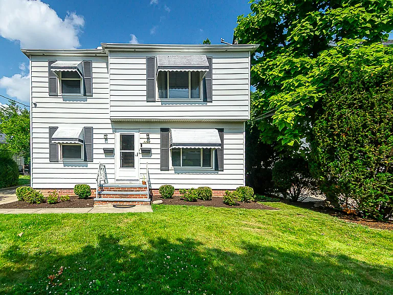 1248 Webb Rd #2 — Photo 1
