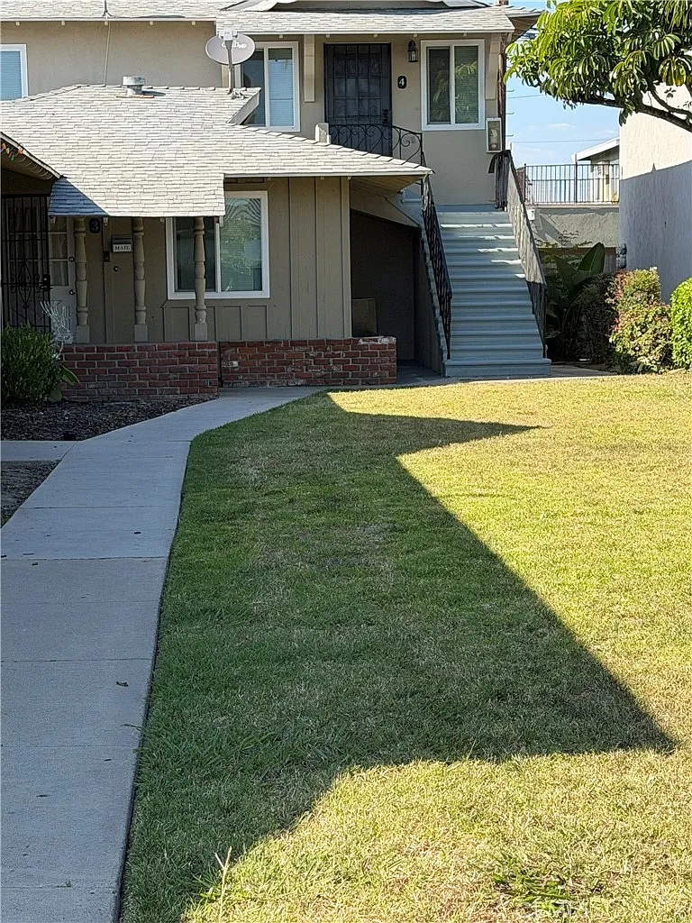Building Photo - 1781 W Ball Rd #4