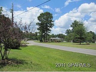 2nd image of 1888 Stanton Dr